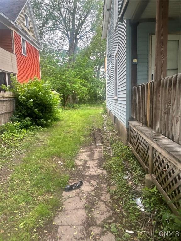 114 Mark Ave Unit 2, Syracuse, NY 13205 - view of yard