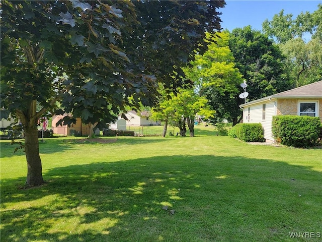 4356 Sunset Ct, Lockport Town, NY 14094 - photo 6