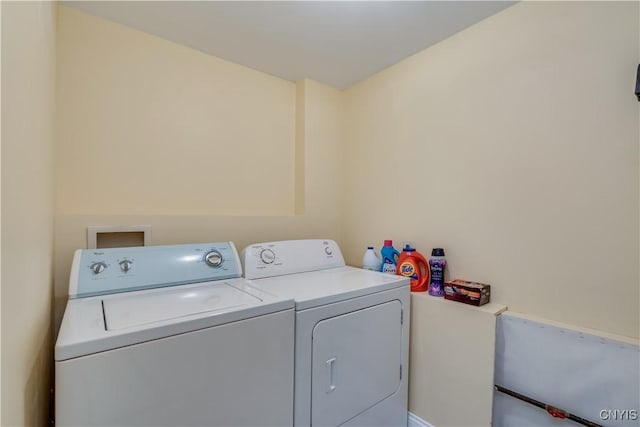 40 Phyllis Ln, Hastings, NY 13076 - washroom with washing machine and dryer