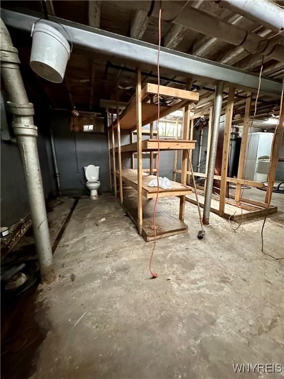 2010 Niagara St, Niagara Falls, NY 14303 - view of unfinished below grade area