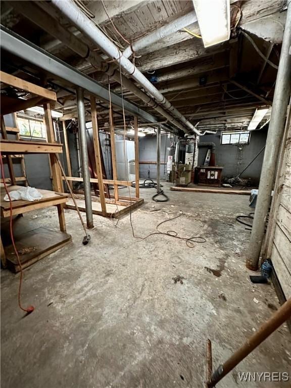 2010 Niagara St, Niagara Falls, NY 14303 - view of basement