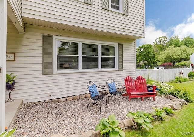 5458 Oxbow Rd, Cazenovia, NY 13035 - view of patio