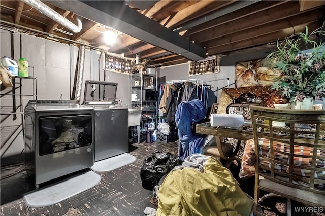 2125 Seneca Ave, Niagara Falls, NY 14305 - unfinished basement featuring washing machine and clothes dryer