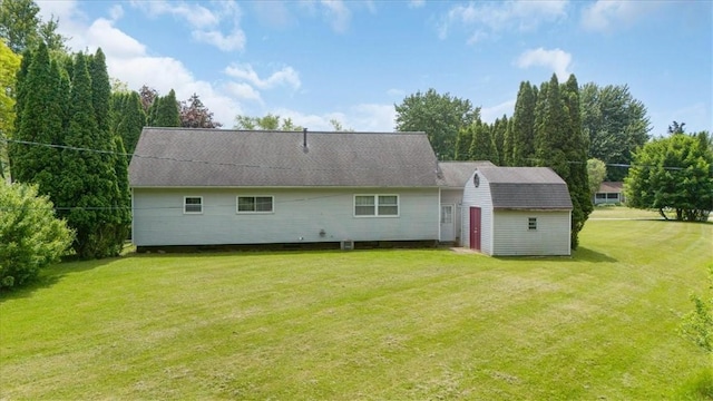 40 Colleen, Henrietta, NY 14534 - rear view of house with a shed and a yard