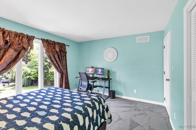212 Crestwood Ln, Amherst, NY 14221 - carpeted bedroom featuring baseboards