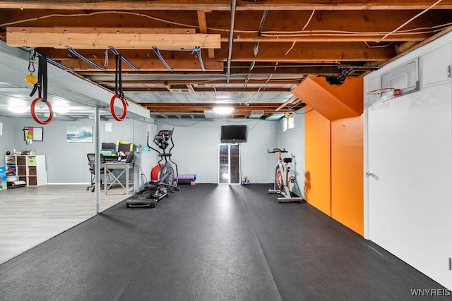 212 Crestwood Ln, Amherst, NY 14221 - view of workout room