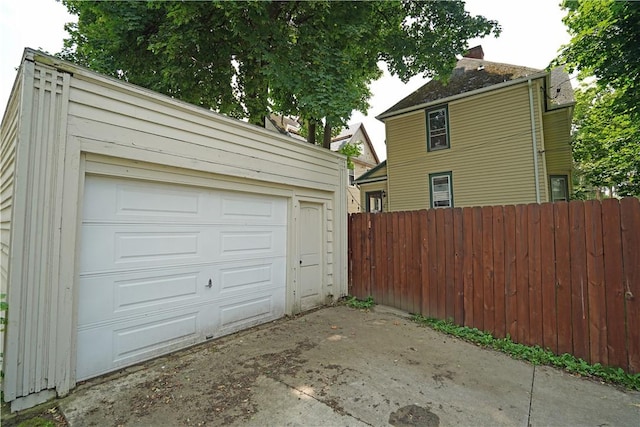 362 Euclid Ave, Elmira-City, NY 14905 - garage featuring driveway
