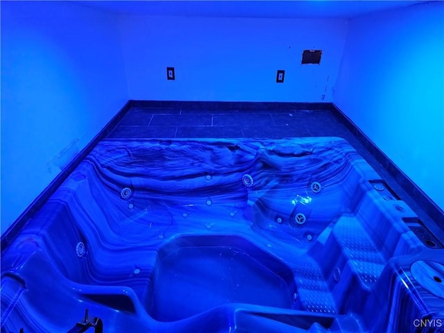6 Bryant St, Utica, NY 13502 - detailed view of a jacuzzi