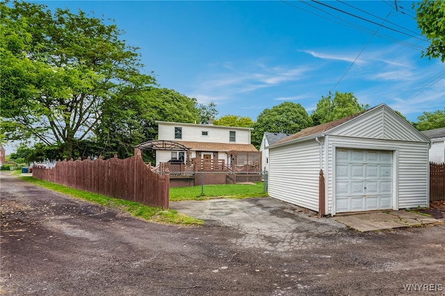 3317 D St, Niagara Falls, NY 14303 - view of garage