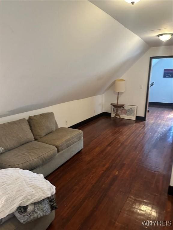 995 Tonawanda St, Buffalo, NY 14207 - living area with wood finished floors and lofted ceiling