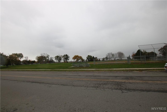 995 Tonawanda St, Buffalo, NY 14207 - view of asphalt street