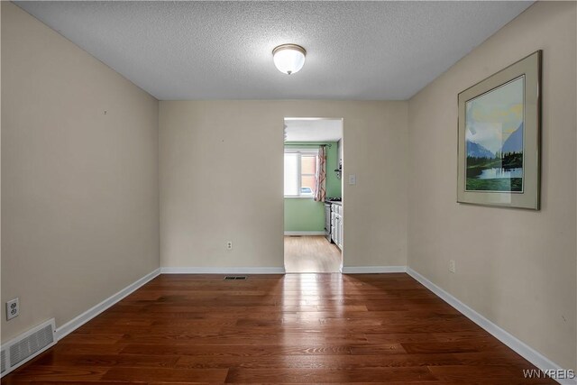 1273 Peppertree Dr, Evans, NY 14047 - photo 22