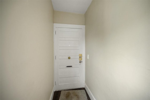 37 Nelson St, Auburn, NY 13021 - doorway featuring baseboards
