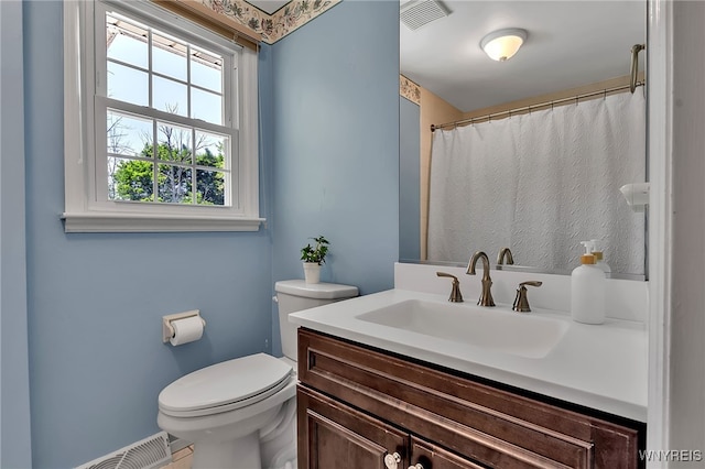 44 Deer Run, Amherst, NY 14221 - full bath featuring plenty of natural light, vanity, and curtained shower