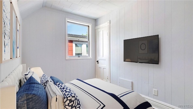 63 Briggs Ave, Buffalo, NY 14207 - bedroom with lofted ceiling