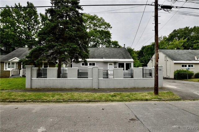 316 Bruce St, Syracuse, NY 13224 - photo 24