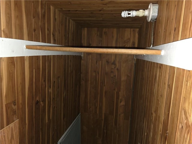 17 Lake St, Mount Morris, NY 14510 - detailed view of wooden walls