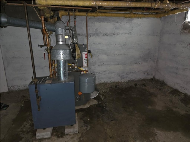 17 Lake St, Mount Morris, NY 14510 - unfinished basement with a heating unit