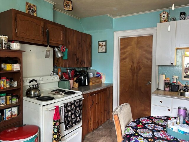 10 Baker St, Oneonta, NY 13820 - photo 2