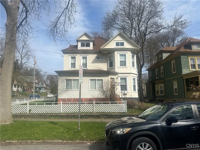 101 Avondale Pl, Syracuse, NY 13210 - view of front of home