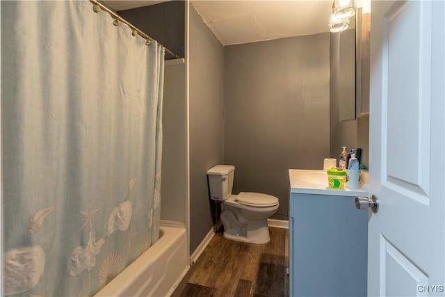 221.5 Lakeview Ave, Syracuse, NY 13204 - bathroom with wood finished floors, vanity, and shower / bath combo