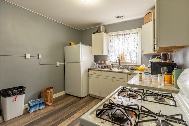 221.5 Lakeview Ave, Syracuse, NY 13204 - kitchen featuring white appliances, light countertops, and dark wood-style flooring