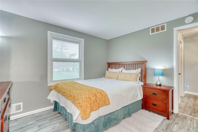 21 Wethersfield Rd, Chili, NY 14624 - bedroom featuring wood finished floors and baseboards