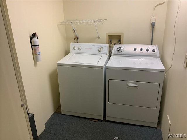 926 Bluff Rd, Carlton, NY 14571 - laundry room featuring independent washer and dryer