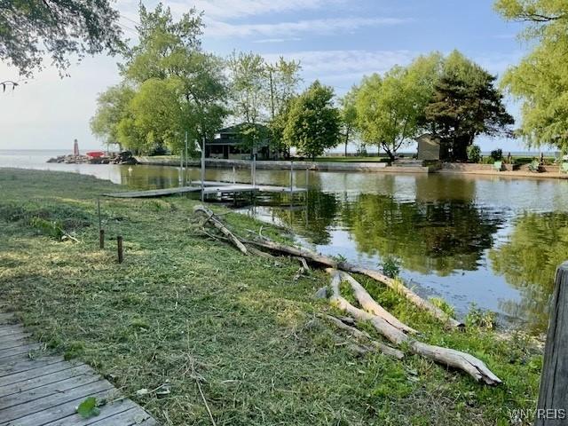 926 Bluff Rd, Carlton, NY 14571 - water view