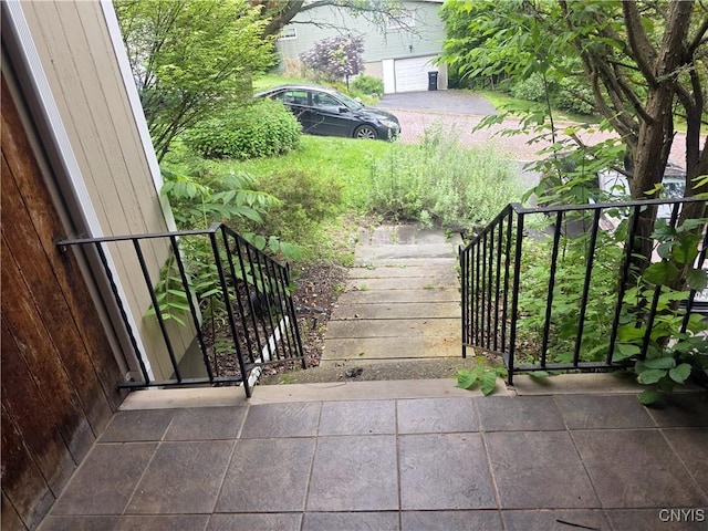 244 Scottholm Ter, Syracuse, NY 13224 - view of staircase