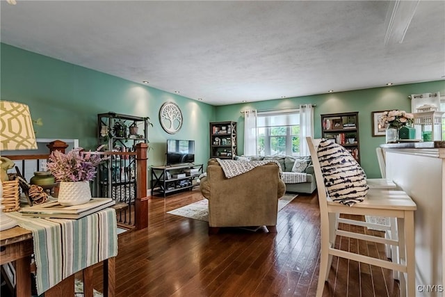 8272 Northgate Dr, Rome-Outside, NY 13440 - living room featuring hardwood / wood-style flooring and a textured ceiling