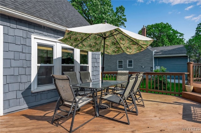 4306 Shimerville Rd, Clarence, NY 14031 - deck featuring outdoor dining area