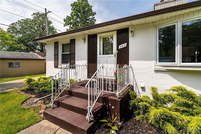 482 Loretta St, Tonawanda-Town, NY 14223 - view of front of home with brick siding
