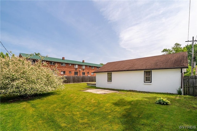 482 Loretta St, Tonawanda-Town, NY 14223 - view of yard featuring a patio
