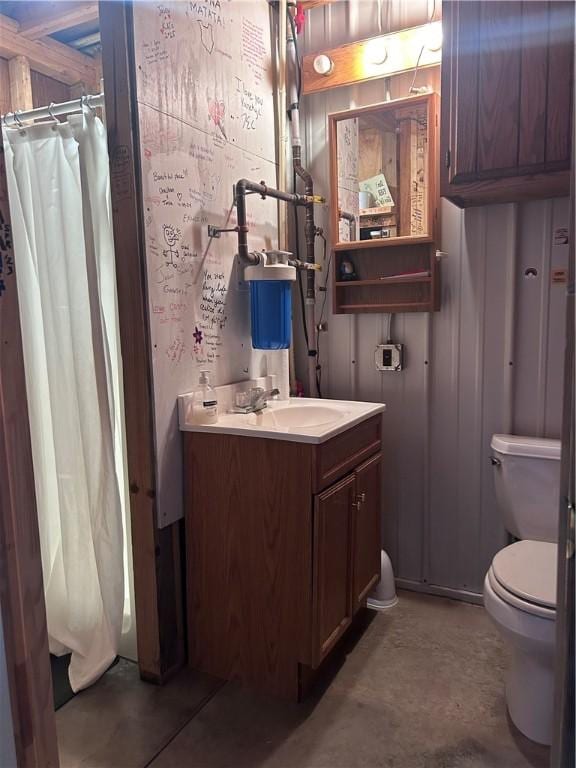 474 Thorpe Rd, Sidney, NY 13838 - bathroom featuring concrete floors, a shower with shower curtain, and vanity