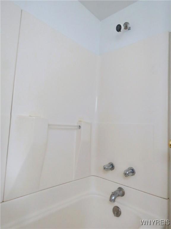 38 Mumford St, Buffalo, NY 14220 - photo 40