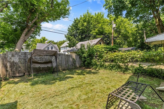 106 Cottage St, Rochester, NY 14608 - view of fenced backyard