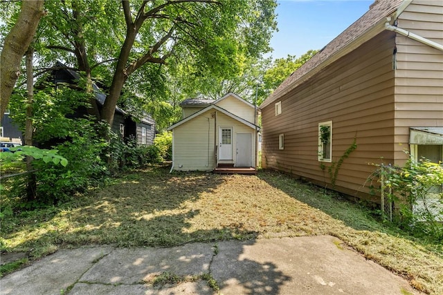 102 Cottage St, Rochester, NY 14608 - view of yard