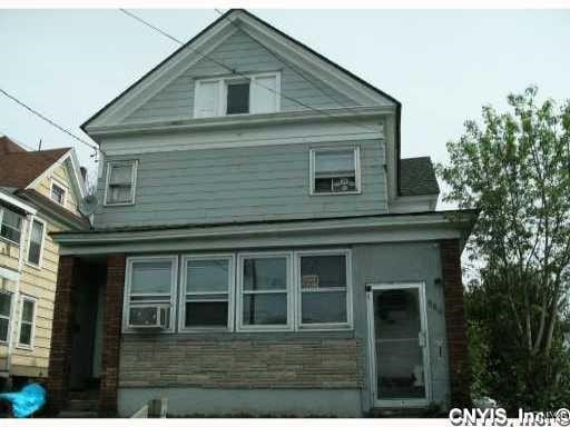 900 1st N St, Syracuse, NY 13208 - view of front of property