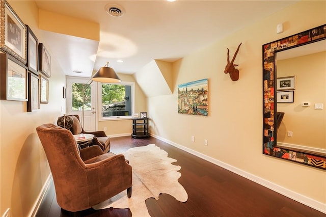 5 Elmwood Hill Ln, Brighton, NY 14610 - living area featuring dark wood-style floors and recessed lighting