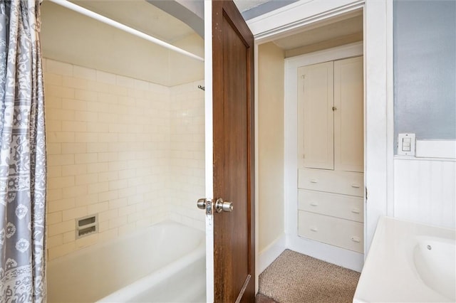 199 Brett Rd, Irondequoit, NY 14609 - full bath with shower / bath combination with curtain and vanity