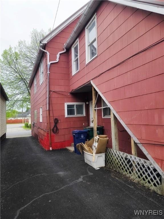1310 E Lovejoy St, Buffalo, NY 14206 - view of property exterior