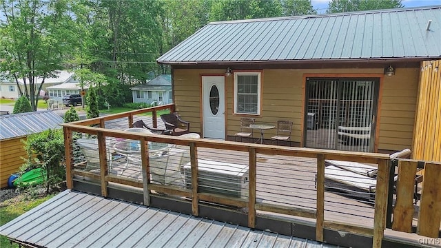 2012 Pleasant Ave, Vienna, NY 13308 - view of deck