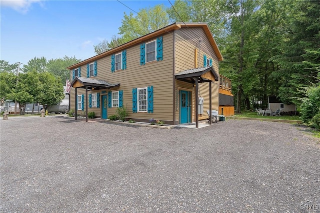 2012 Pleasant Ave, Vienna, NY 13308 - view of front facade featuring driveway