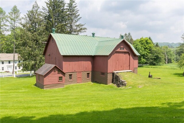 6806 County Highway 14, Meredith, NY 13846 - view of barn featuring a lawn