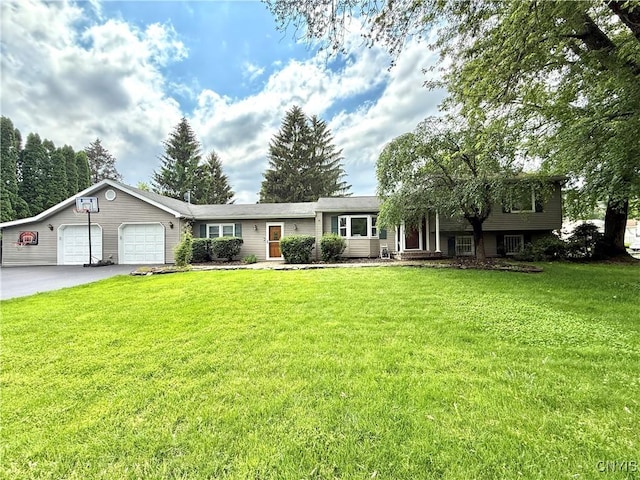 518 Rita Dr, Clay, NY 13212 - photo 1