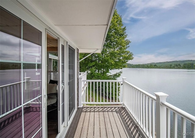 5345 Paddleford Rd, Eaton, NY 13334 - balcony with a water view
