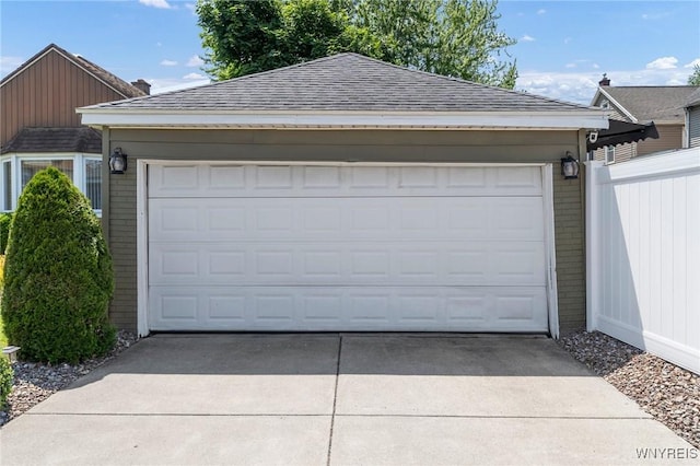 749 Colvin Blvd, Tonawanda-Town, NY 14217 - view of garage