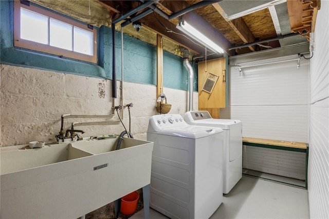 316 Walzer Rd, Irondequoit, NY 14622 - washroom with washing machine and dryer
