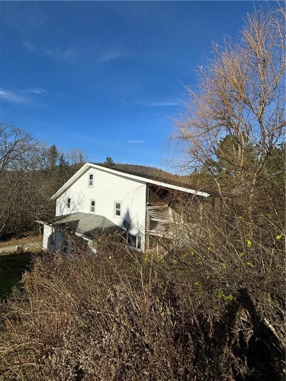 100 Brickwork Rd, Hamlin, PA 16735 - view of side of home